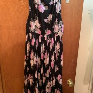 Size 0 never worn torrid dress